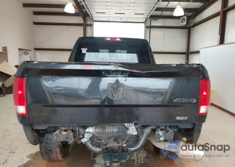 2018 Ram 2500 Tradesman 4X4 6'4 Box z USA, uszkodzony, nr VIN 3C6UR5CL6JG107682